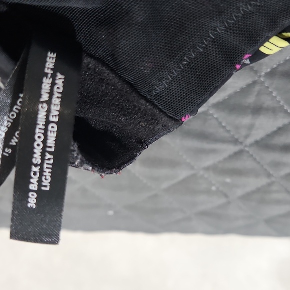 Torrid Wire-free Bra 🧜‍♀️⚓️ - Picture 7 of 8